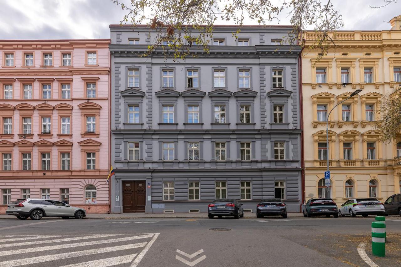 Luxurious, Charming Studio Perfect For Couples Prague Exterior photo
