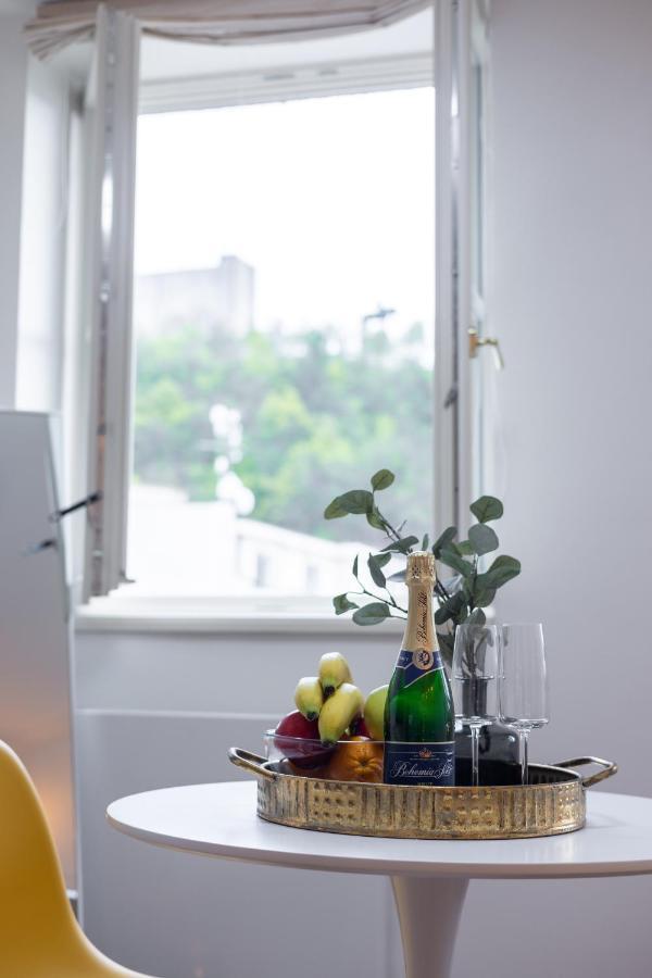 Luxurious, Charming Studio Perfect For Couples Prague Exterior photo